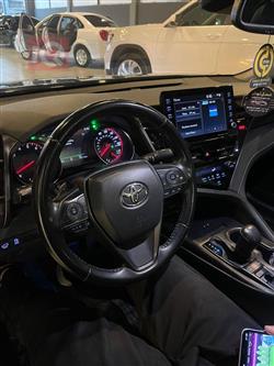 تۆیۆتا کامری